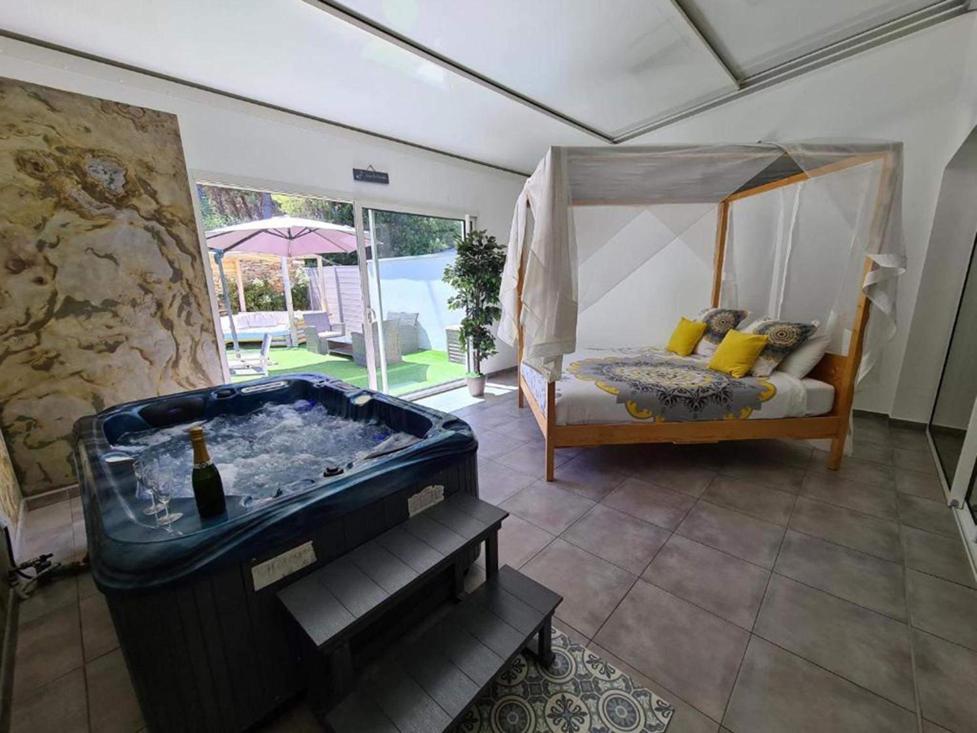 Etoiles De Provence Bien-Etre Apartment La Ciotat Bagian luar foto